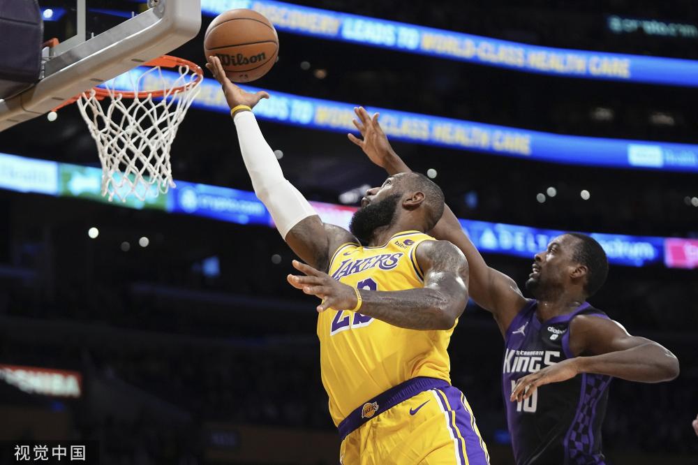 泳预赛中 泳预赛中