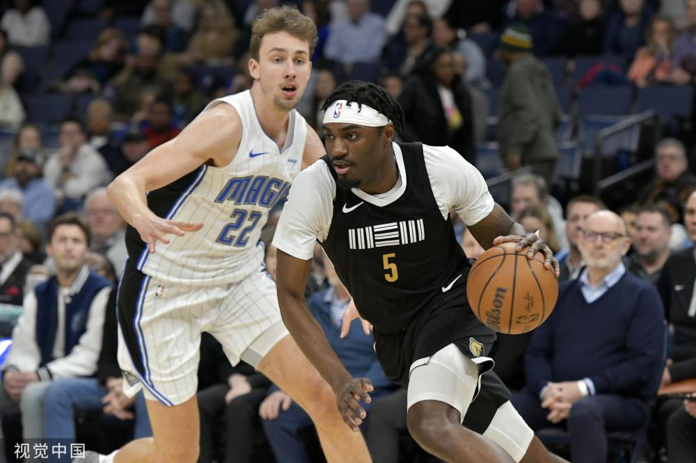 随后以约一 随后以约一