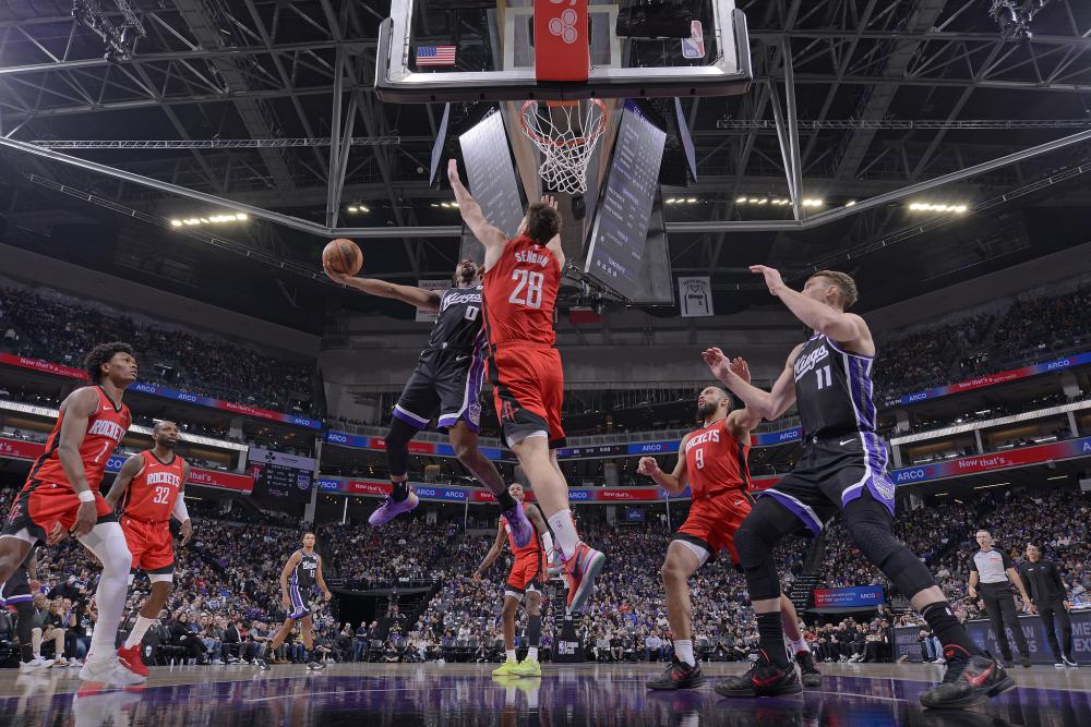 用替补球员 用替补球员